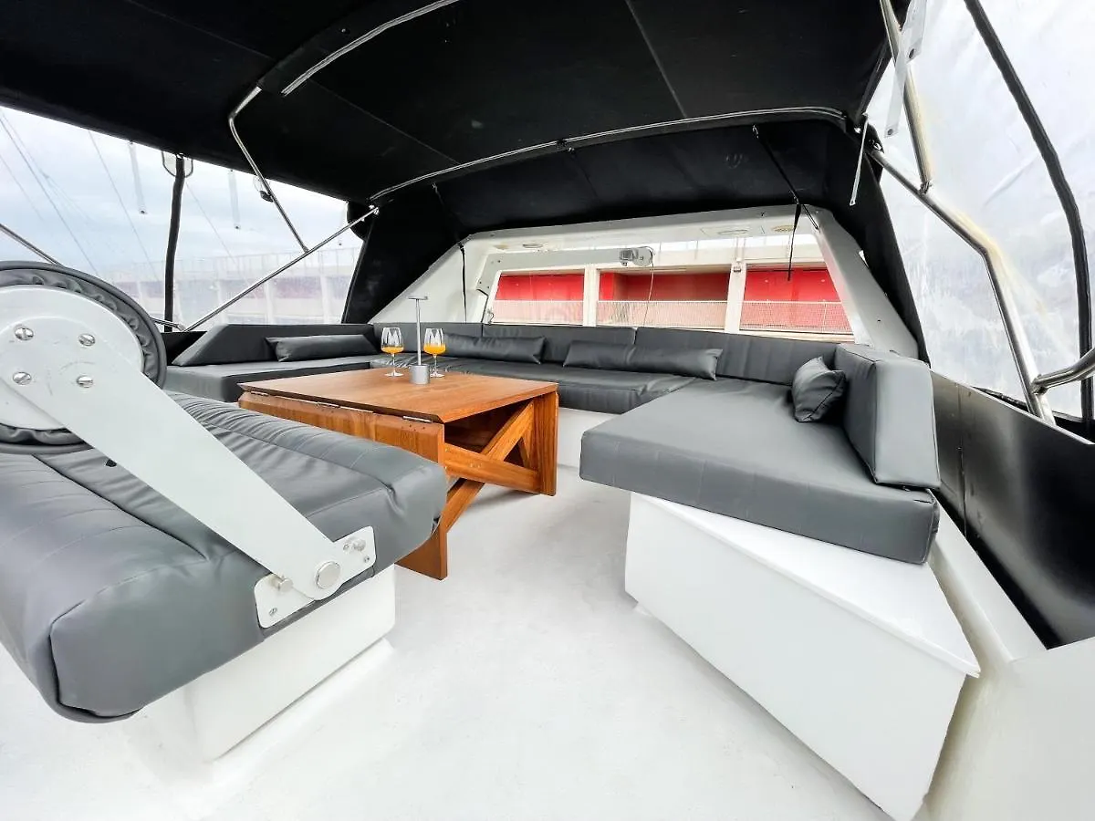 Båthotell The Morgan Barcelona Yacht Hotell