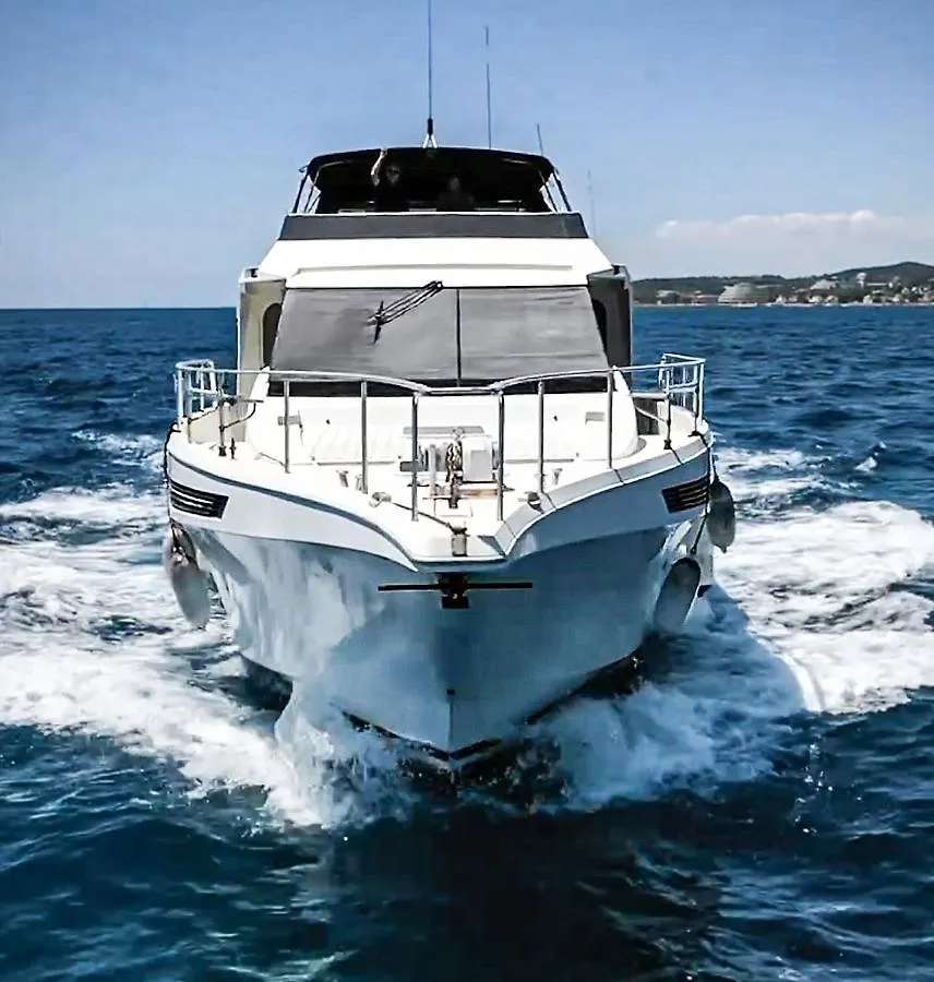 Båthotell The Morgan Barcelona Yacht Hotell
